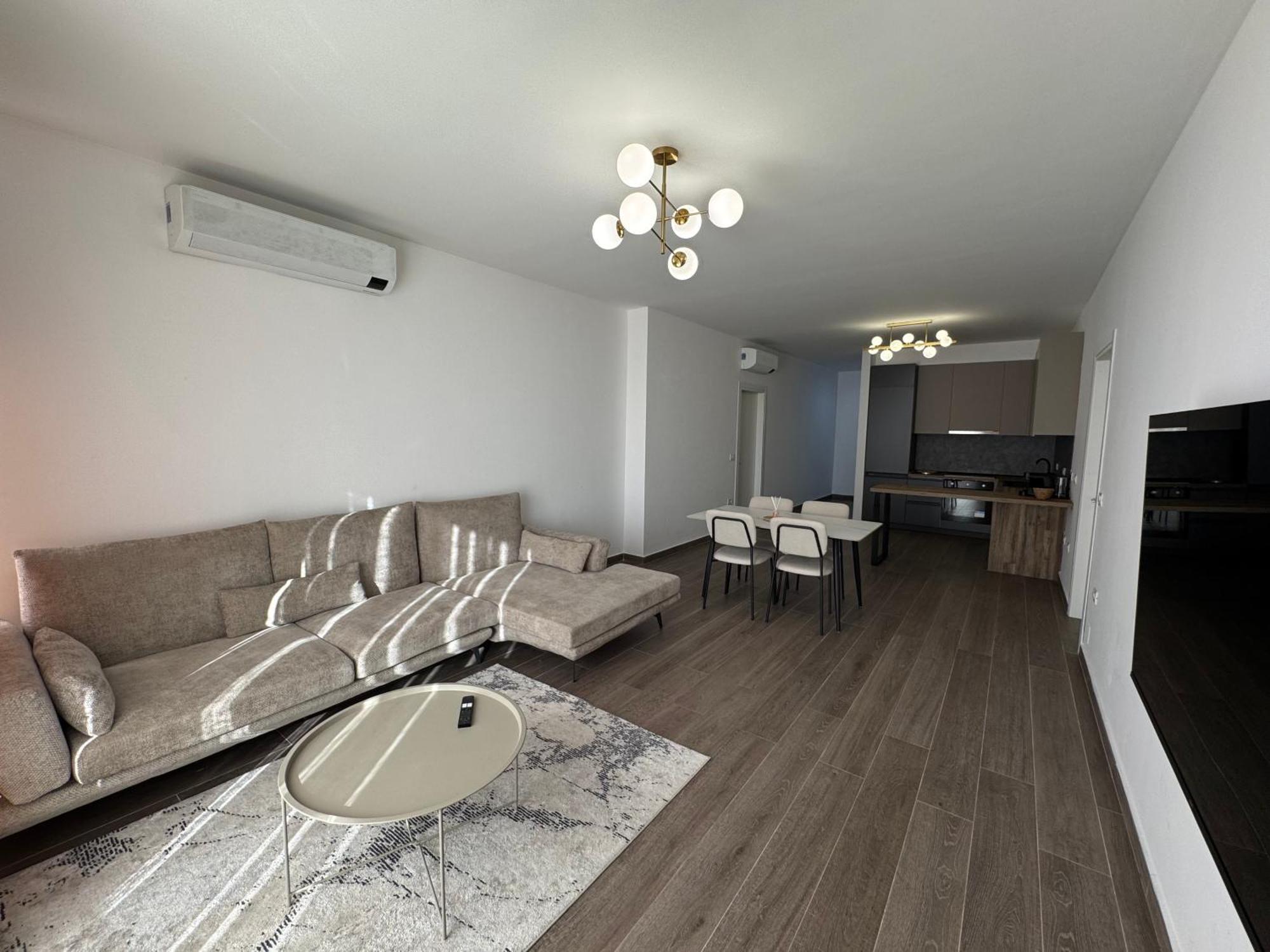 Free Parking Skanderbeg Square - Spacious Central Apartment Tiranë Luaran gambar