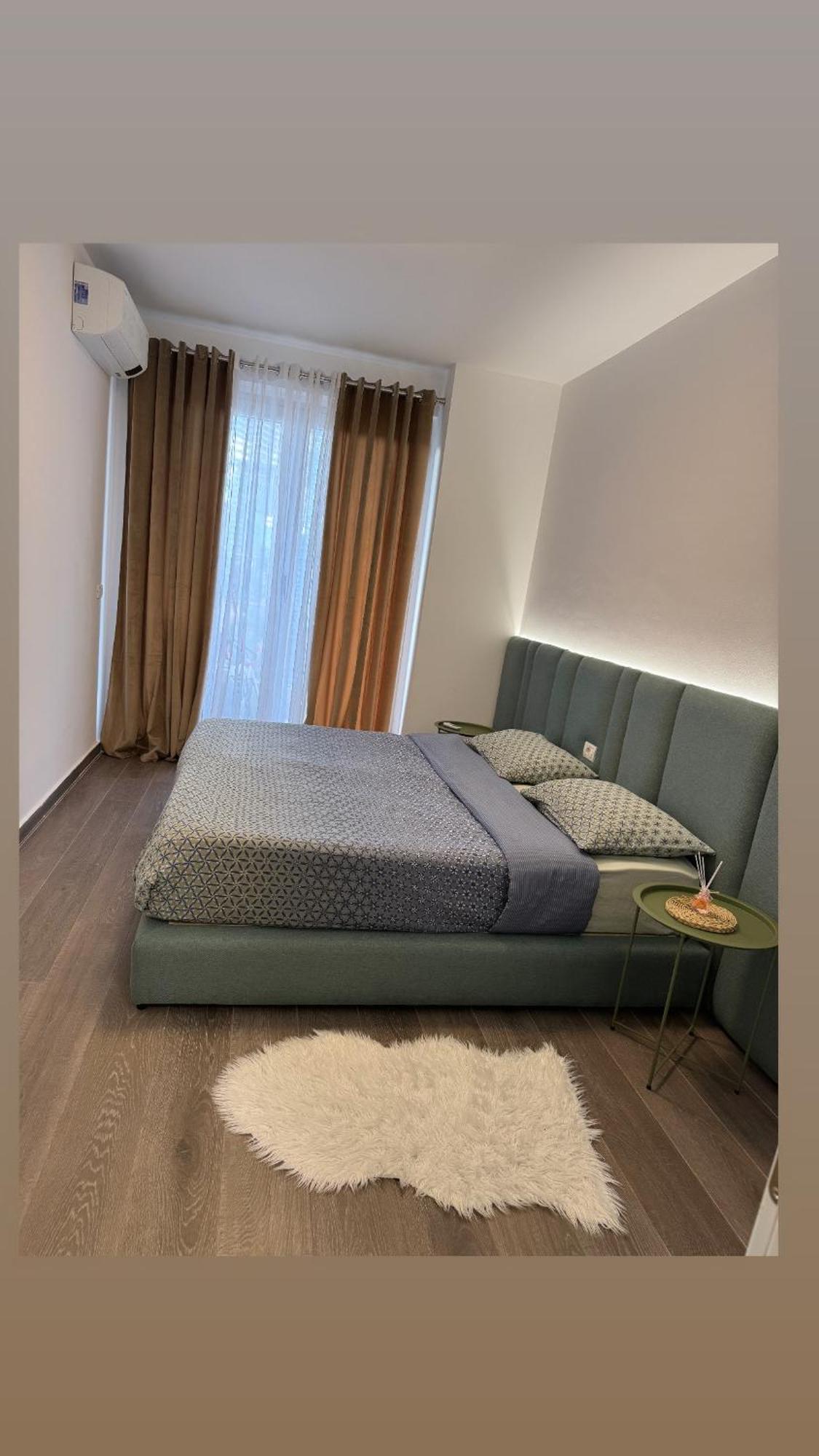 Free Parking Skanderbeg Square - Spacious Central Apartment Tiranë Luaran gambar